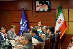 رییس سازمان دامپزشکی کشور در نشست خبری با عنوان اطلاع‌رسانی دقیق و هم‌افزایی درباره بیماری تب برفکی و اقدامات برای مهار آن عنوان کرد: