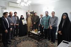 تکریم اسوه صبر و استقامت؛ حضور مدیرکل و کارکنان دامپزشکی گیلان در بیت شهید «ابوئی مهریزی»