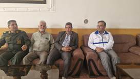 تجلیل از رزمنده ابرکوه در آستانه اردوی جهادی دامپزشکی
